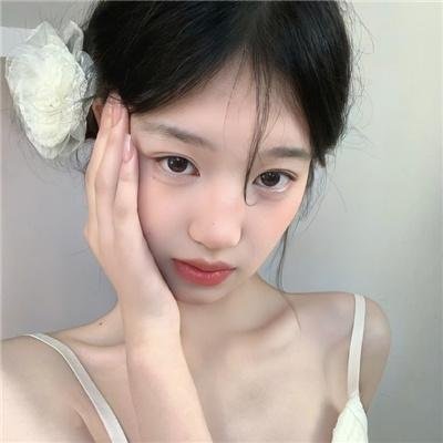 娇娃闹军营